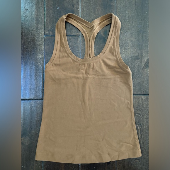 Lululemon Cool Racerback Tank Shorter Length Size 2, Yellow, Copper Brown - Picture 4 of 5